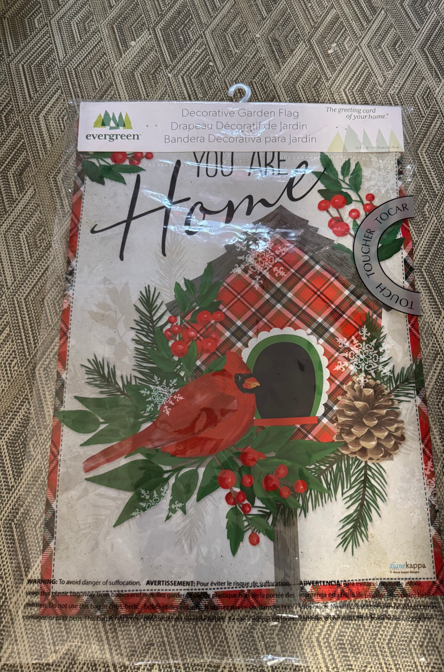 Garden Flag - Tartan birdhouse