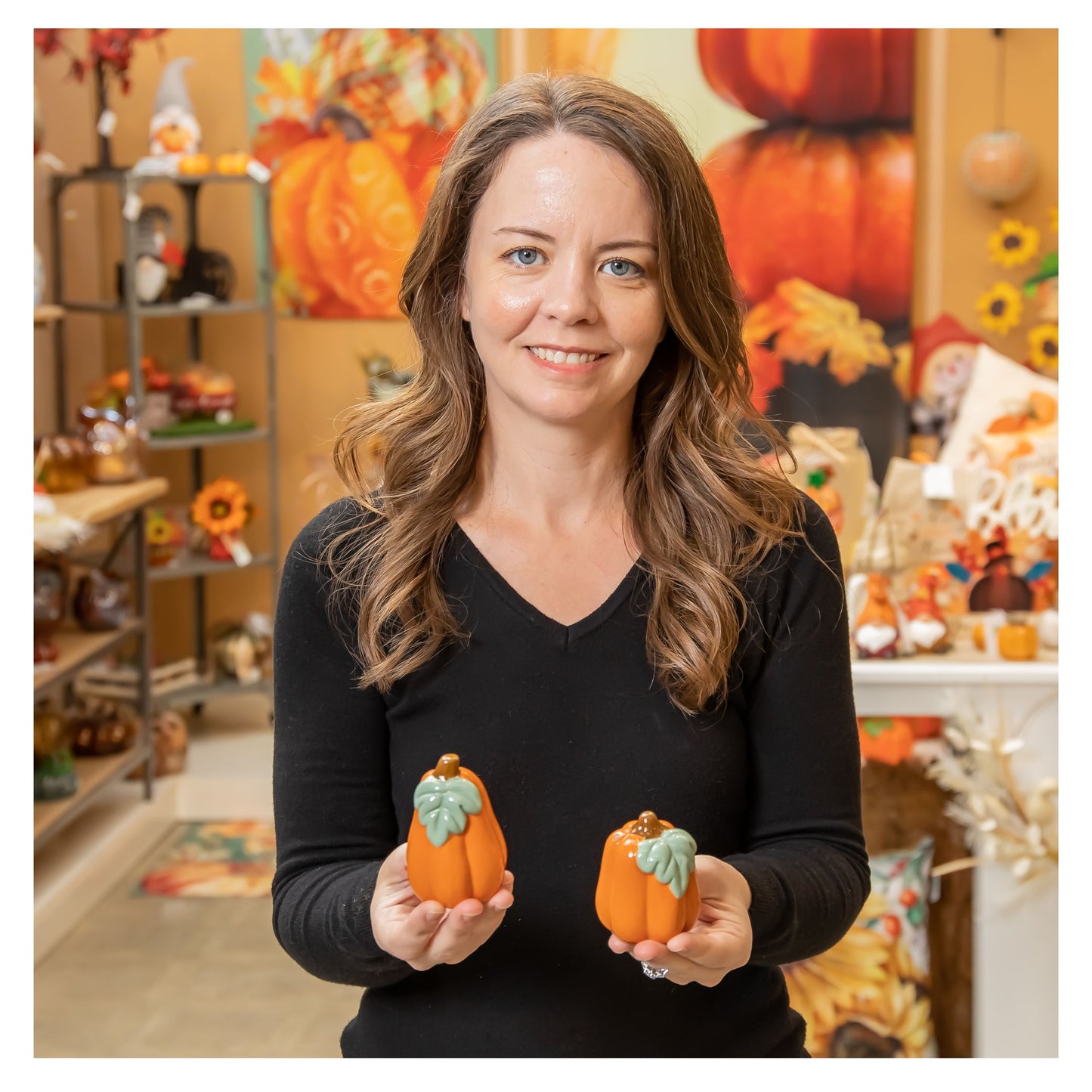 Decor Salt and Pepper Shaker Set Pumpkins