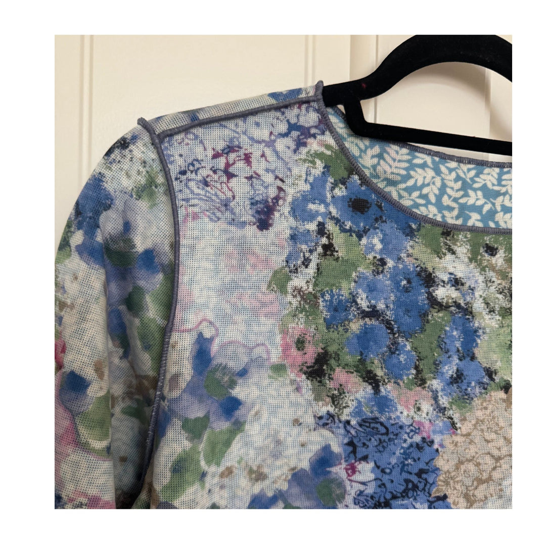 Monet Hydrangea Reversible 3/4 Sleeve Top | Pink &amp; Blue Floral