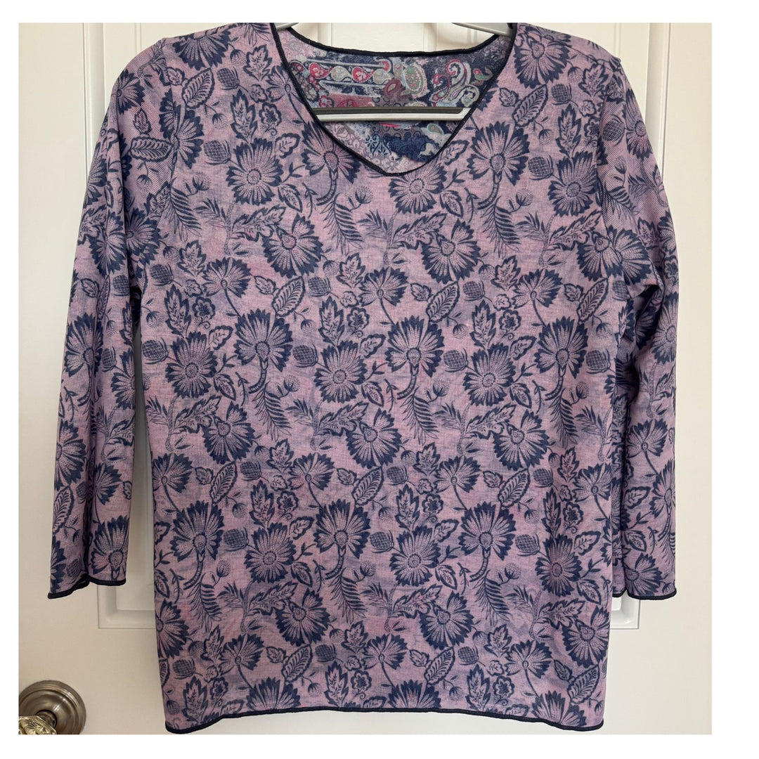 2-in-1 Reversible Paisley &amp; Floral V-Neck Top | 3/4 Sleeve Travel Essential