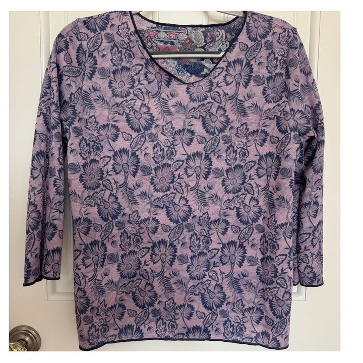 2-in-1 Reversible Paisley &amp; Floral V-Neck Top | 3/4 Sleeve Travel Essential