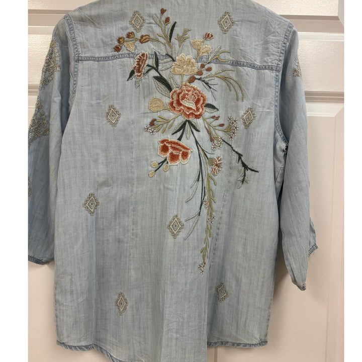 Kyla Seo Floral Embroidered Tencel Blouse - Light Wash Blue / Women&