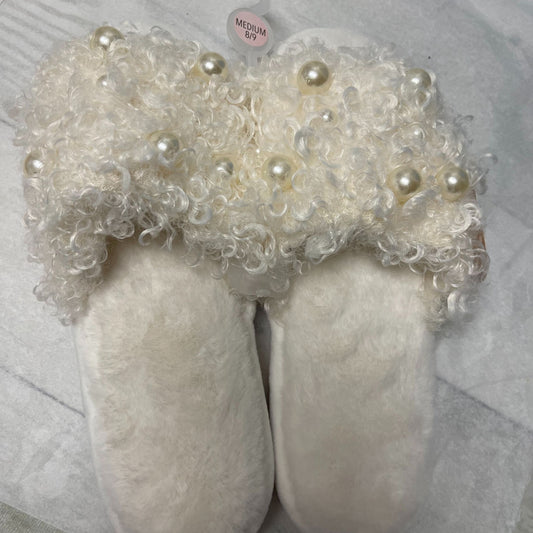 Slippers Curly Pearl